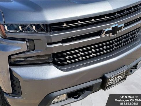 Used 2020 Chevrolet Silverado 1500 RST AWD/4WD image 32