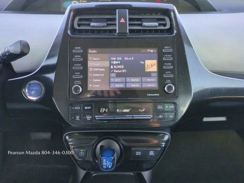 Used 2022 Toyota Prius LE image 20