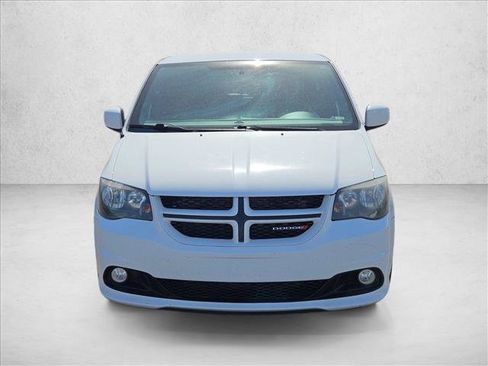 Used 2018 Dodge Grand Caravan GT FWD image 2