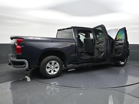 Used 2023 Chevrolet Silverado 1500 LT AWD/4WD image 28