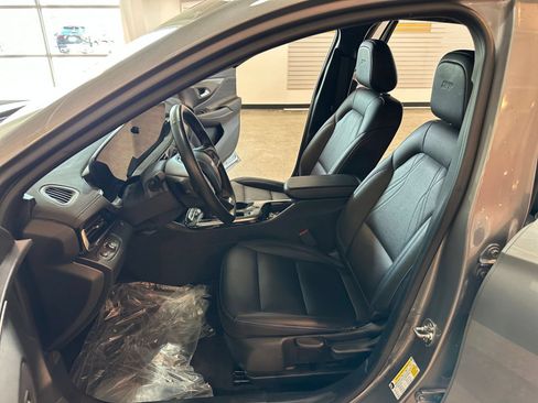 Used 2025 Buick Envista Sport Touring FWD image 25