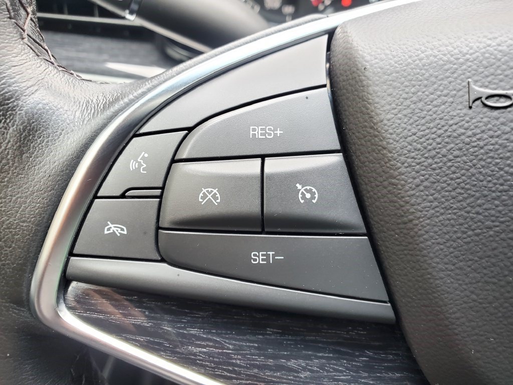 Certified 2023 Cadillac XT5 Premium Luxury w/ LPO, Floor Liner Package AWD/4WD image 28