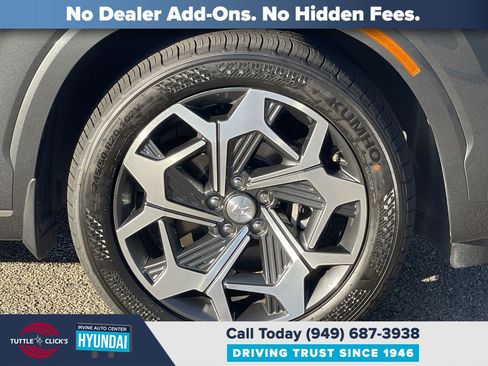 Certified 2022 Hyundai Palisade Calligraphy w/ Cargo Package AWD/4WD image 10