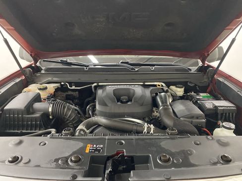 Used 2016 GMC Canyon SLT w/ Driver Alert Package image 12