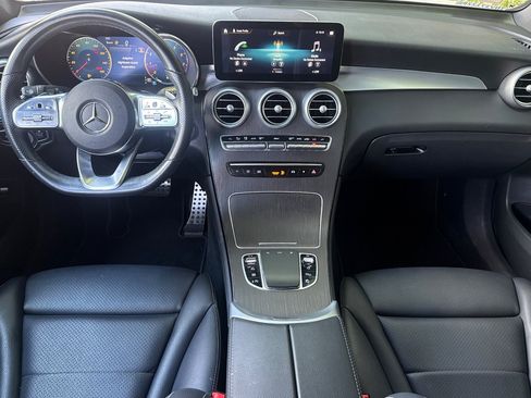 Used 2022 Mercedes-Benz GLC 300 4MATIC image 17
