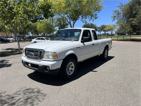 Used 2011 Ford Ranger XLT RWD image 3