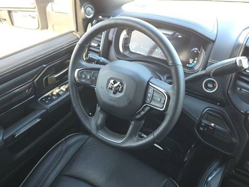 Used 2023 RAM 3500 Limited image 32