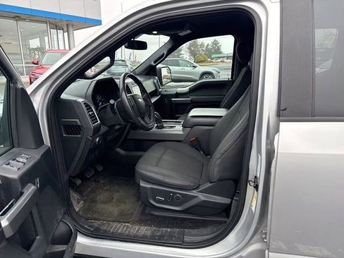 Used 2016 Ford F150 XLT w/ Equipment Group 302A Luxury image 12