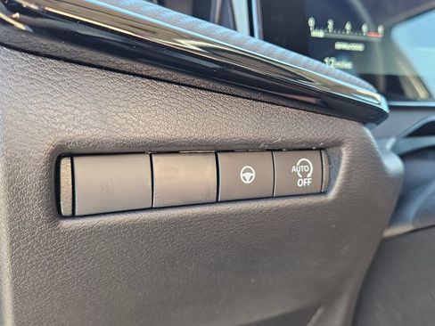 New 2026 Nissan Kicks SR FWD image 27