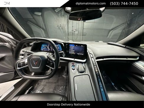 Used 2022 Chevrolet Corvette Stingray Coupe w/ Z51 Performance Package image 23