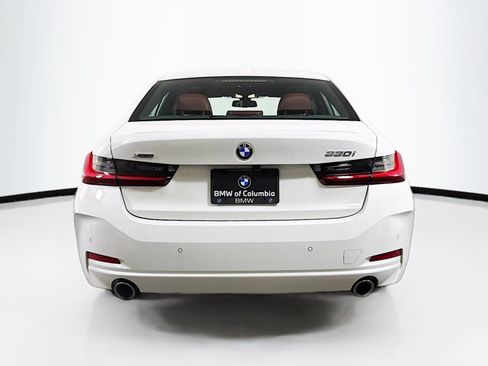 Used 2024 BMW 330i xDrive Sedan AWD/4WD image 6