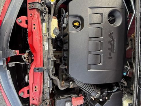 Used 2016 Toyota Corolla LE FWD image 25