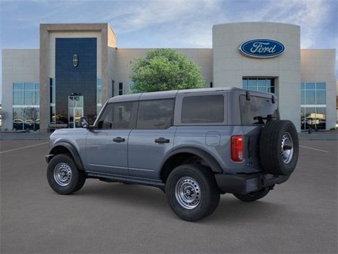 New 2025 Ford Bronco 4-Door image 4