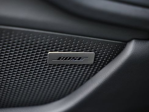 New 2026 Porsche Taycan image 21