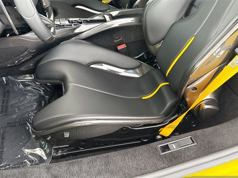 Certified 2022 Ferrari SF90 Spider image 18