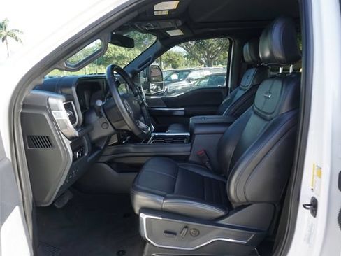 Used 2025 Ford F250 Platinum AWD/4WD image 41