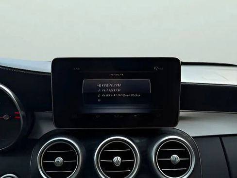 Used 2017 Mercedes-Benz C 300 Cabriolet image 43