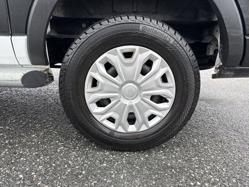 Used 2024 Ford Transit 250 Low Roof w/ Exterior Upgrade Package image 23