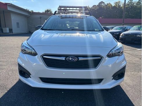 Used 2018 Subaru Impreza 2.0i image 2