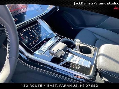 New 2026 Audi Q7 3.0T Premium Plus AWD/4WD image 8