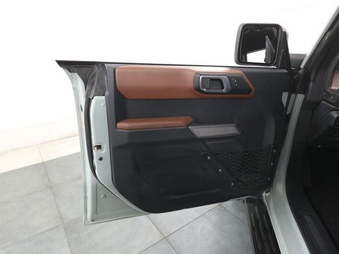 Certified 2022 Ford Bronco Outer Banks image 8