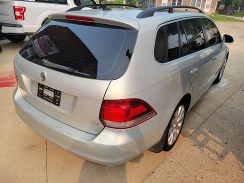 Used 2011 Volkswagen Jetta TDI FWD image 5