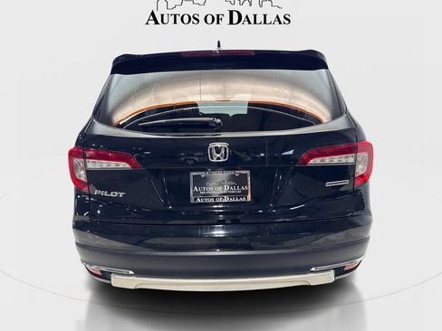 Used 2019 Honda Pilot Touring image 7