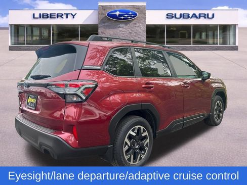 Used 2025 Subaru Forester Premium AWD/4WD image 7