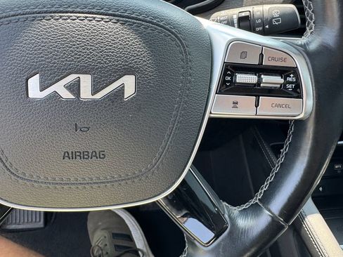 Used 2022 Kia Telluride SX w/ SX Prestige Package AWD/4WD image 26