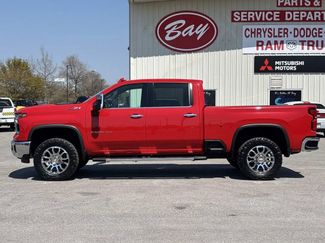 Used 2024 Chevrolet Silverado 2500 LTZ w/ LTZ Premium Package AWD/4WD video 2