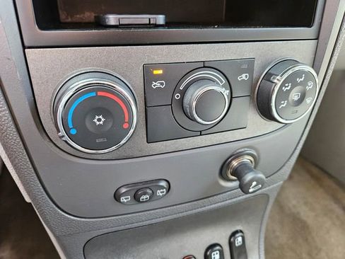 Used 2008 Chevrolet HHR LS image 20