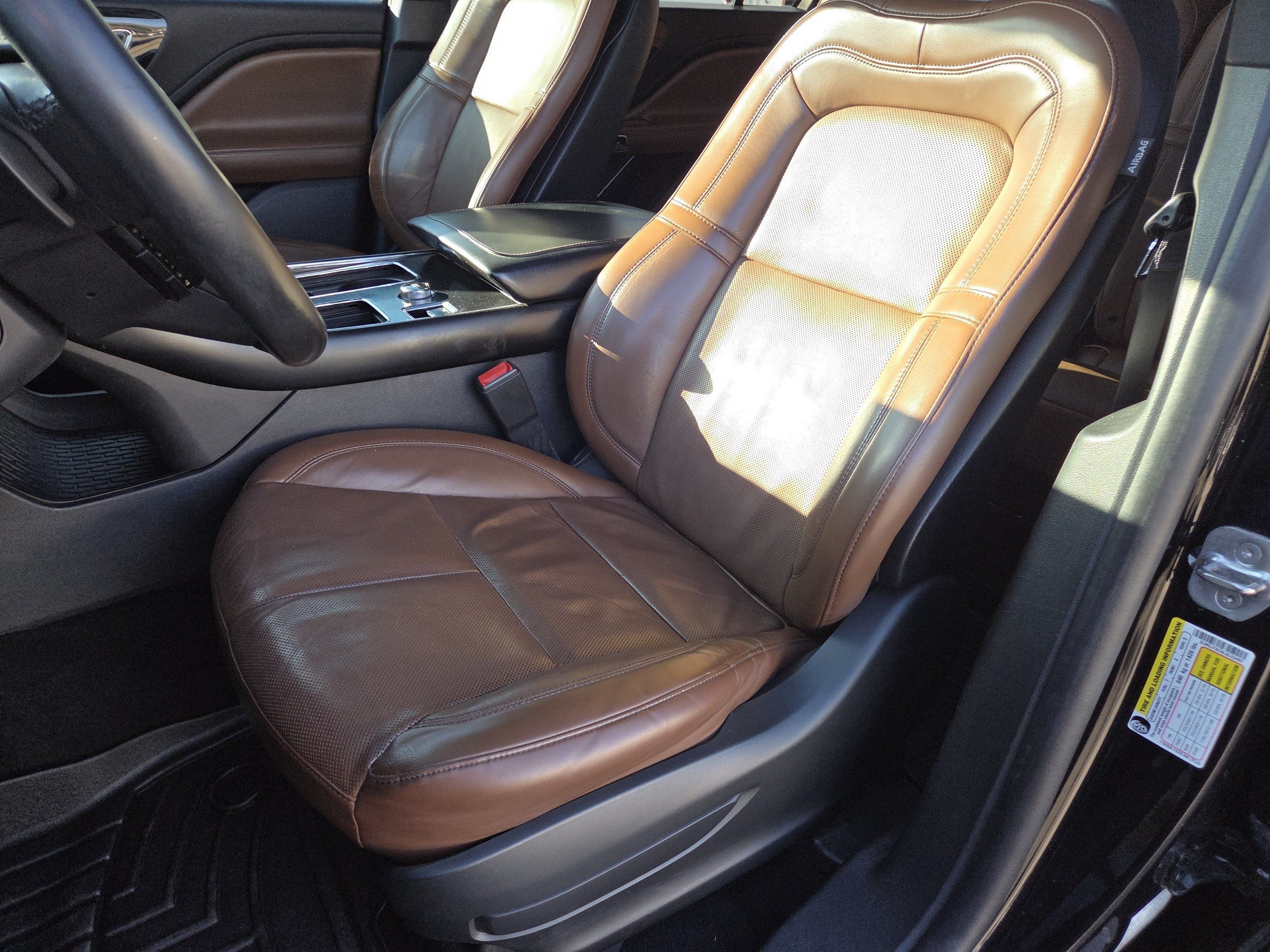 Used 2020 Lincoln Aviator Reserve w/ Equipment Group 201A AWD/4WD image 6