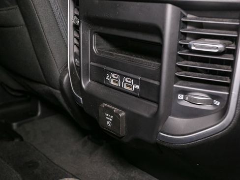 Used 2020 RAM 1500 Big Horn image 24