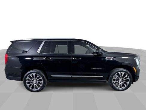 New 2026 GMC Yukon Denali w/ Sun & Power Step Package AWD/4WD image 10