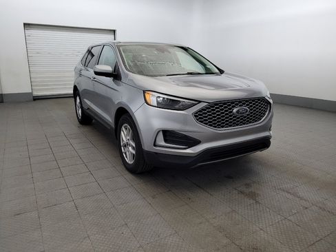 Used 2024 Ford Edge SEL AWD/4WD image 13