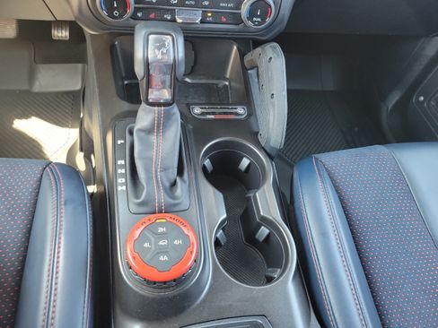 Used 2022 Ford Bronco Raptor AWD/4WD image 31