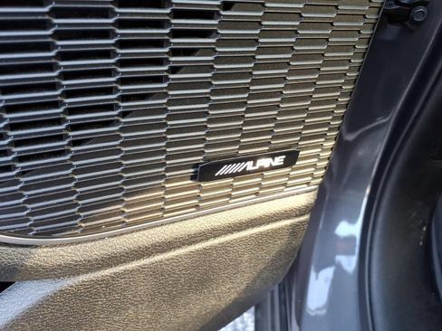 Certified 2025 Jeep Grand Cherokee Trailhawk w/ Advanced Protech Group II AWD/4WD image 8