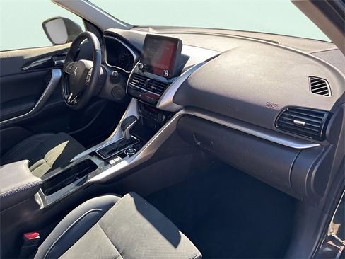 Used 2025 Mitsubishi Eclipse Cross SE image 12