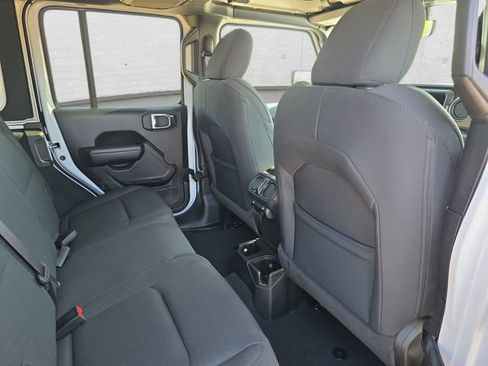 Used 2023 Jeep Wrangler Unlimited Sport AWD/4WD image 11