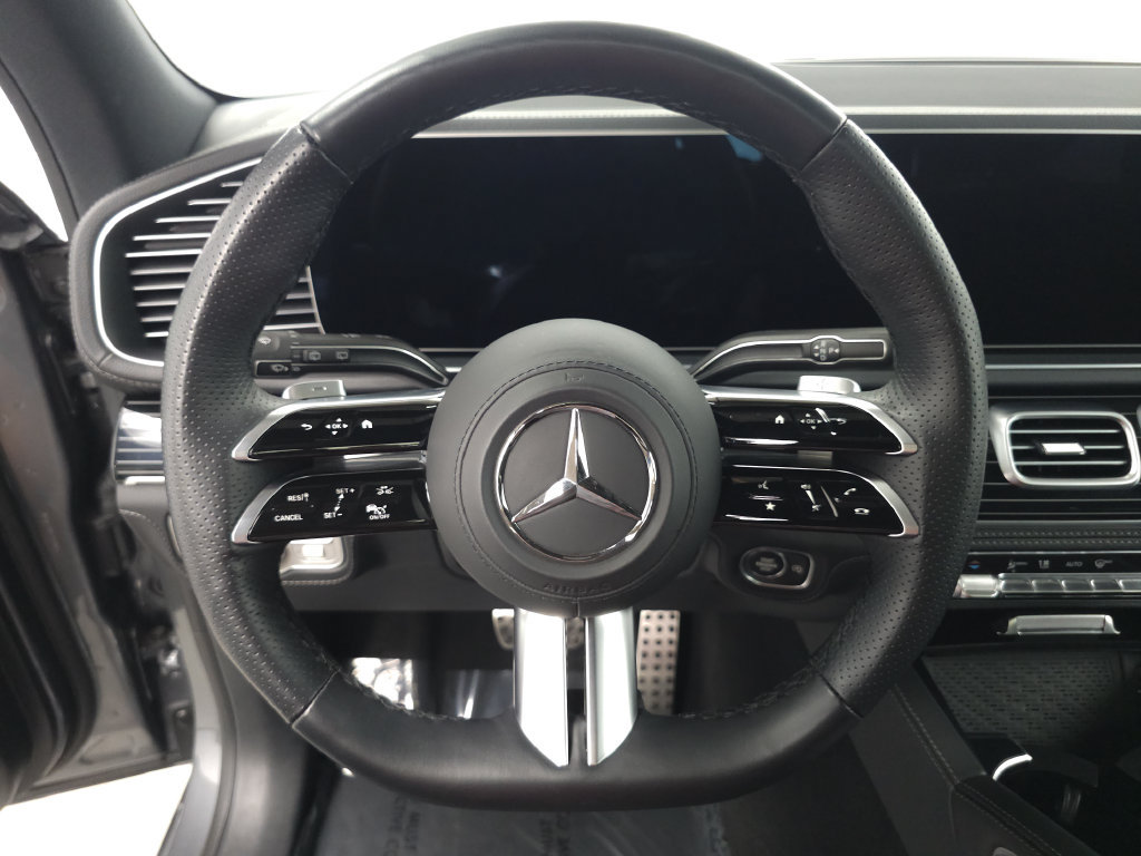Certified 2025 Mercedes-Benz GLS 450 4MATIC image 12
