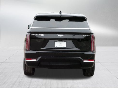 New 2025 Cadillac Escalade IQ Luxury 2 w/ LPO, Radiant Package image 5