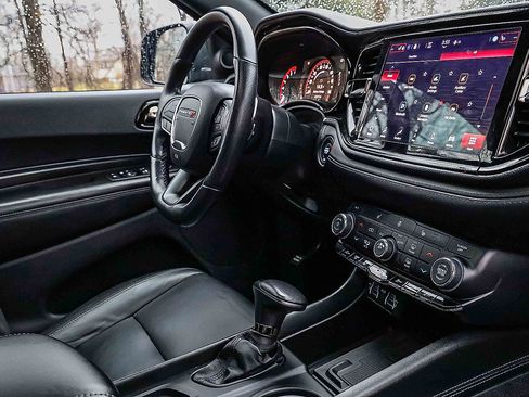 Used 2022 Dodge Durango GT image 27