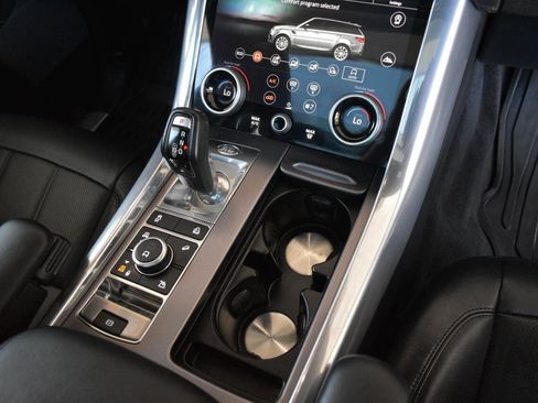 Used 2019 Land Rover Range Rover Sport HSE AWD/4WD image 27