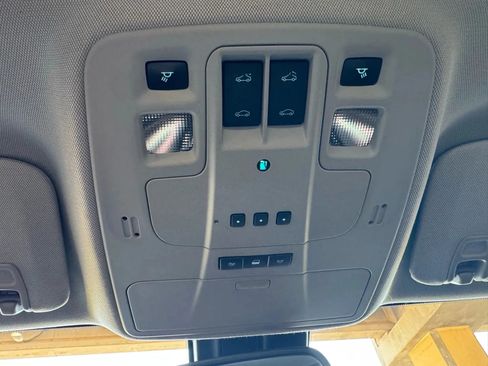 Used 2013 Chevrolet Malibu LT FWD image 16