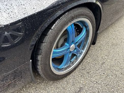 Used 2009 Dodge Challenger R/T RWD image 10