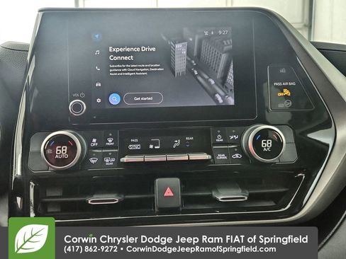 Used 2023 Toyota Highlander LE image 26