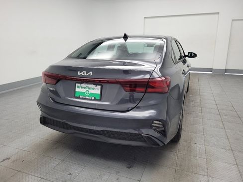 Used 2023 Kia Forte LXS FWD image 7