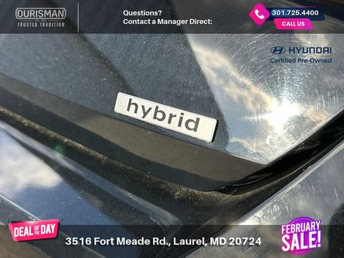 Used 2025 Hyundai Elantra SEL image 21