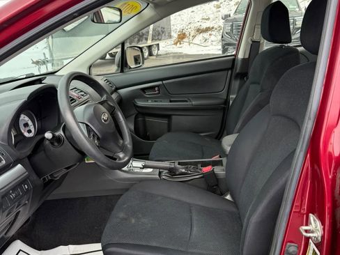 Used 2013 Subaru Impreza 2.0i image 10