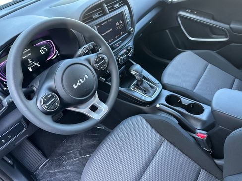 New 2025 Kia Soul LX image 10